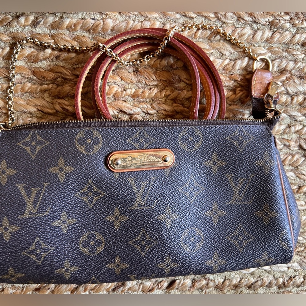 authentic Louis Vuitton EVA CLUTCH